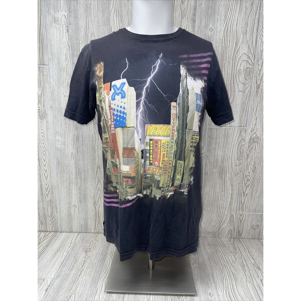 Veece Mens‎ Med Graphic Tshirt Downtown City Lightweight Lightning